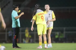 Cô trò Đoàn Thị Kim Chi đã sẵn sàng cho trận tứ kết Cúp các CLB nữ châu Á 2024-2025. 