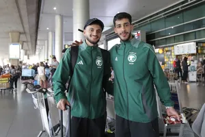 Các tuyển thủ futsal Saudi Arabia có mặt tại TPHCM vào chiều 4-4. 