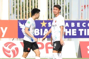 Các cầu thủ Long An đang trải qua chuỗi 5 trận không ghi được bàn thắng.