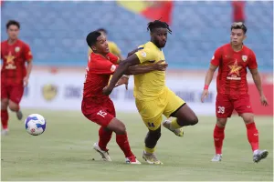 Các ngoại binh tỏa sáng để mang chiến thắng về cho Quảng Nam 