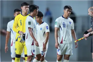 Nỗi buồn của các cầu thủ Thái Lan. ẢNH: FAT
