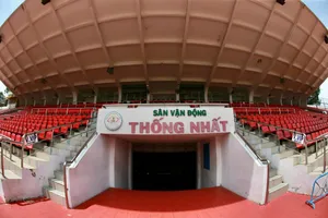Sân Thống Nhất đón đội tuyển Việt Nam trở lại sau 3 năm. ẢNH: DŨNG PHƯƠNG 