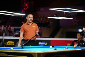 Cơ thủ Phạm Phương Nam nuôi hy vọng đi tiếp tại Giải vô địch thế giới 10 bi nam 2025 ở nhánh thua. ẢNH: TÂM HÀ