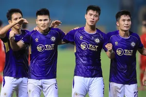 Hà Nội FC hướng đến chiến thắng đầu tiên tại mùa giải 2025-2026. ẢNH: ANH TRẦN 