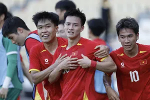 Tiền đạo Thanh Nhàn: Bóng đá nam, nữ Việt Nam quyết lập cú đúp HCV SEA Games 33
