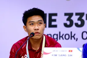 Trung vệ Phạm Lý Đức háo hức trước trận chung kết SEA Games đầu tiên trong sự nghiệp. ẢNH: DŨNG PHƯƠNG