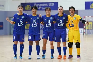 Các cô gái Thái Sơn Nam TPHCM sắp bảo vệ thành công danh hiệu tại Giải futsal nữ VĐQG. ẢNH: QUỐC KHANH 