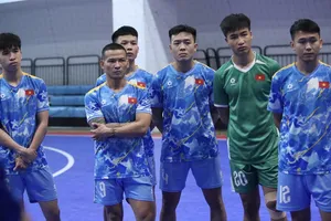 Đội tuyển futsal Việt Nam trở lại sân tập để chuẩn bị cho trận gặp Lebanon. ẢNH: PHAN HỒNG