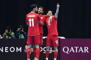 Niềm vui của các cầu thủ Iran khi đoạt vé vào thi đấu trận chung kết futsal châu Á 2026. ẢNH: AFC 
