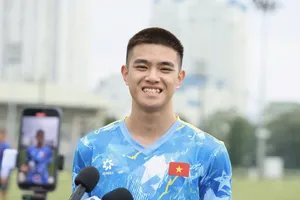 Trung vệ Đinh Quang Kiệt ở buổi tập vào chiều 20-3. ẢNH: HỒ HOÀNG