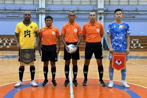 Đội tuyển futsal Việt Nam cầm hòa CLB futsal của Thái Lan là Blackpearl. ẢNH: ANH TRẦN 