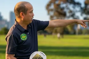 HLV Nguyễn Hoàng Lân trở về nước, gia nhập thành phần ban huấn luyện đội hạng Nhất Bắc Ninh. ẢNH: FBNV