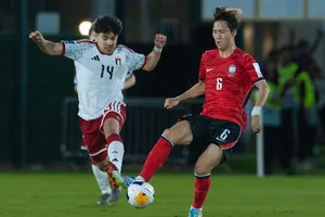 U17 Hàn Quốc (áo đỏ) chỉ có được kết quả hoà trước U17 UAE. ẢNH: AFC 