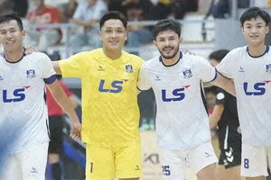 Các cầu thủ futsal Thái Sơn Nam TPHCM khởi đầu mùa giải 2026 bằng chiến thắng đậm. ẢNH: TÂM HÀ 