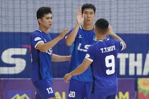 Niềm vui của các cầu thủ Thái Sơn Nam TPHCM. ẢNH: QUỐC KHANH