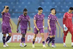 Becamex TPHCM chính thức rớt hạng sau khi V-League 2025-2026 khép lại. ẢNH: DŨNG PHƯƠNG 