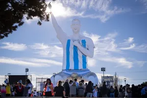 Tượng Messi cao nhất thế giới vừa được khánh thành tại Cutral Co (Argentina). ẢNH: CUTRAL CO CITY.