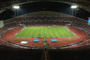 Sân Rajamangala chỉ đón 16.037 người hâm mộ đến theo dõi trận Thái Lan - Malaysia 