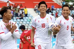 Các tuyển thủ Myanmar thắp sáng hy vọng vào bán kết ASEAN Cup 2026. ẢNH: MFF