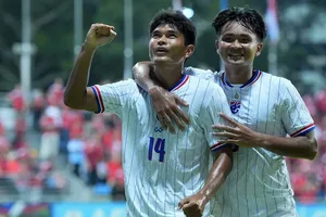 Các tuyển thủ Thái Lan tiến gần tấm vé vào chung kết ASEAN Cup 2026. ẢNH: FAT