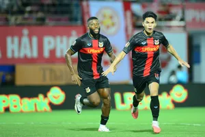 Các cầu thủ Ninh Bình có trận ra quân V-League 2026-2027 đầy ấn tượng (ẢNH: QUỲNH MAI)