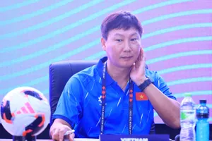 HLV Kim Sang-sik: "Tuyển Việt Nam xem FIFA ASEAN Cup là thử thách mới"