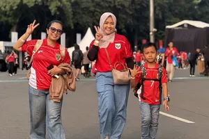 Các CĐV Indonesia háo hức chờ chung kết. ẢNH: TÂM HÀ