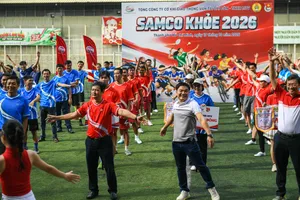 Hội thao “SAMCO Khỏe” khai mạc trong bầu không khí hứng khởi. ẢNH: TÂM HÀ
