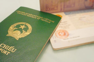 有5年免签证，可否在越南登记暂住？