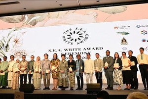 颁奖典礼现场。