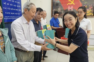 台商大发食品公司赞助“堤岸坊情义之春”活动。