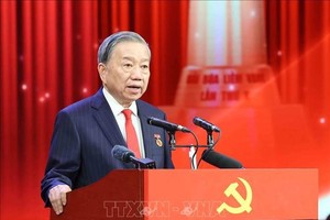 苏林总书记在活动上发表指导性讲话。