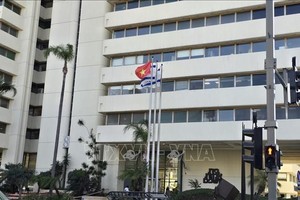 越南驻以色列大使馆位于以色列特拉维夫绍尔·哈梅莱赫街Beit Amot大厦内。