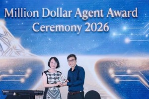 顺捷旅行社荣获中华航空“百万美元金牌代理”称号。