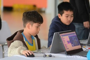 附图。