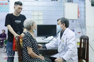 全国已有超过50%的民众获得免费定期健康检查。图自越通社