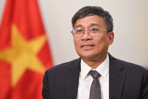 外交部常务副部长阮明宇。