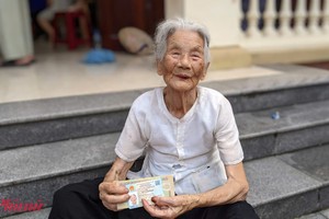 93岁高龄的阮氏姜奶奶。