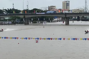 Các VĐV quyết liệt về đích