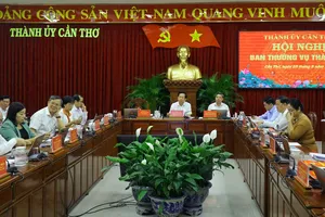 Quang cảnh cuộc họp