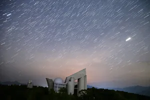 Kính viễn vọng LAMOST phát hiện  9 ngôi sao chưa tiến hóa giàu lithium