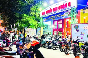 Nhà Thiếu nhi quận 6 là một trong hai đơn vị sự nghiệp công lập  có đề án được thông qua để trình thẩm định, phê duyệt  vào mục đích kinh doanh