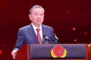 Tổng Bí thư Tô Lâm phát biểu chỉ đạo tại Lễ trao Giải Báo chí Báo chí toàn quốc về xây dựng Đảng lần thứ IX - năm 2024, tối 20-1. Ảnh: QUANG PHÚC