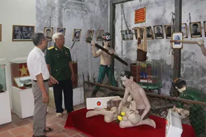 Người lưu giữ ký ức đồng đội