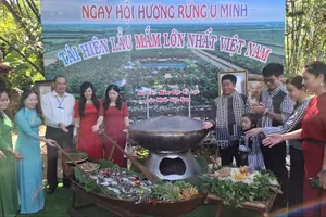 Cà Mau: Khai mạc Ngày hội Hương rừng U Minh