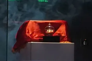 Xá lợi trái tim Bồ tát Thích Quảng Đức được tôn trí tại Việt Nam Quốc Tự. Ảnh: ANH TÚ