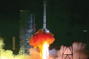 Tàu vũ trụ Thiên Vấn 2 được phóng vào không gian. Ảnh: THX