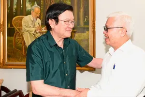 Trưởng Đoàn ĐBQH TPHCM thăm hỏi, tri ân nguyên lãnh đạo Đảng, Nhà nước