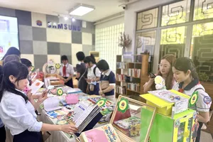 Các em nhỏ tham gia cuộc thi Đại sứ Văn hóa đọc năm 2025 do Thư viện Khoa học Tổng hợp TPHCM tổ chức 