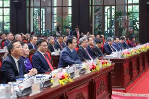 Thủ tướng Chính phủ Phạm Minh Chính và các đại biểu dự Đại hội đại biểu Đảng bộ Tập đoàn Công nghiệp – Năng lượng Quốc gia Việt Nam. Ảnh: VGP 